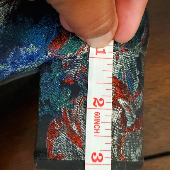 Stylish booties - Picture 5 of 5